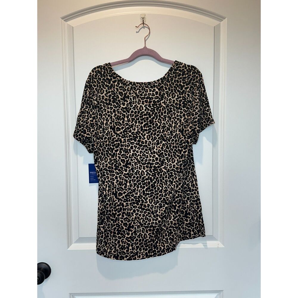 NWT Apt. 9 Essential Short Sleeve V-Neck T-Shirt Cheetah Size Large - Picture 5 of 6